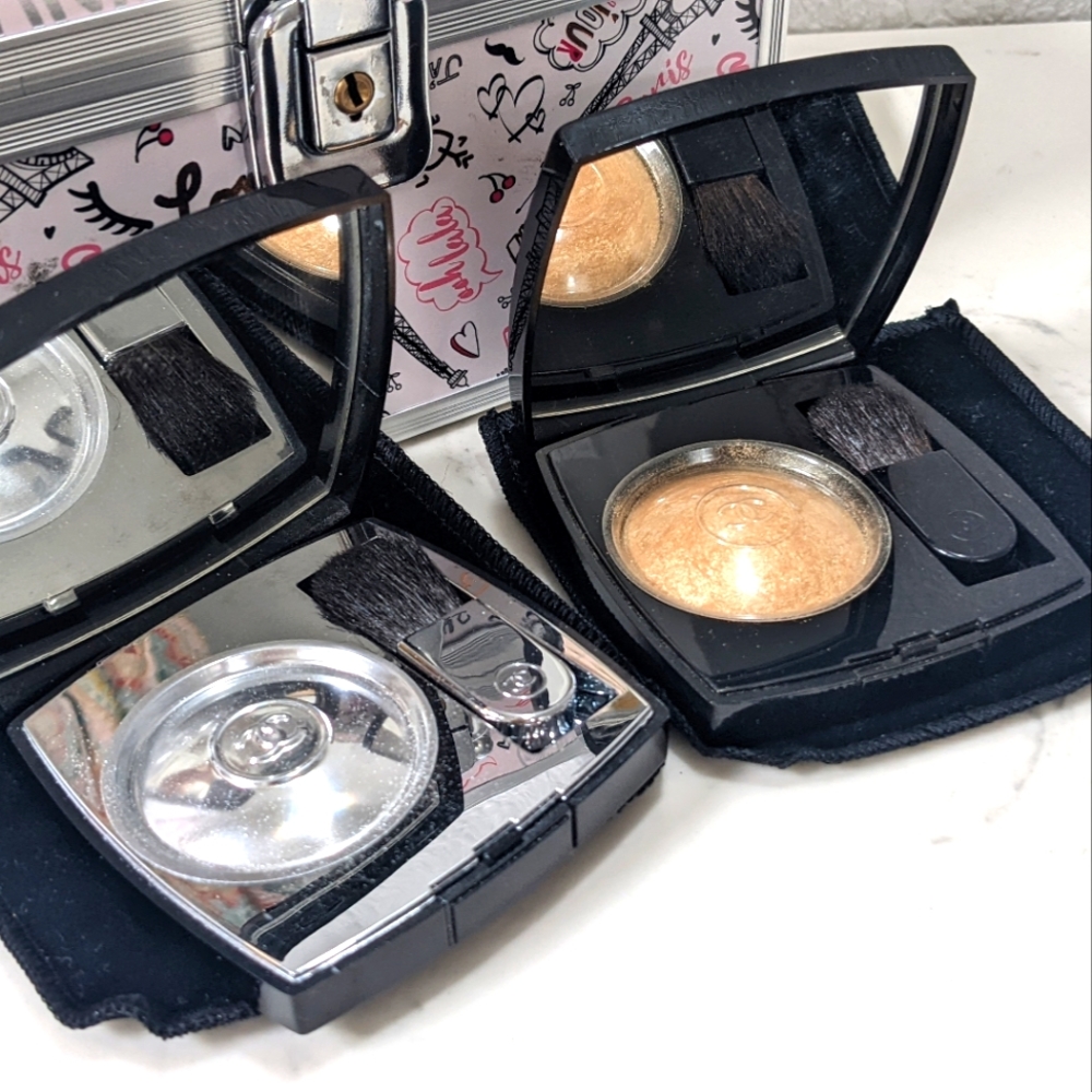 Chanel powder blush - set of 2 - gold and silver